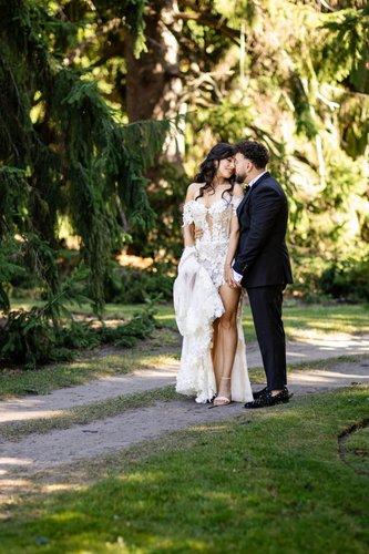 mobile - carousel-hero-element image-1